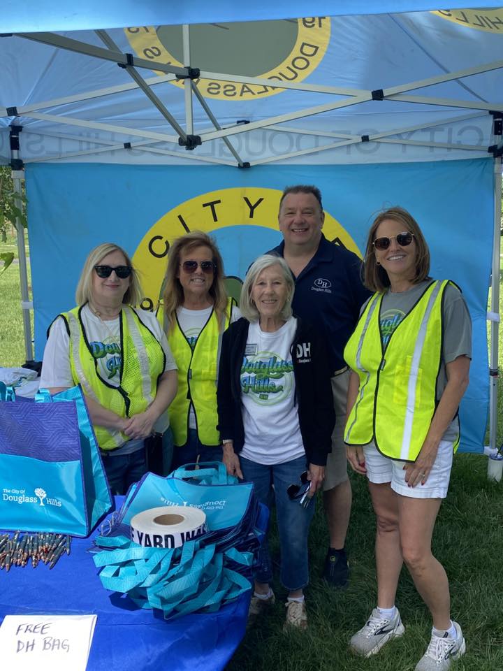Citizens with Douglass Hills Mayor Bonnie Jung